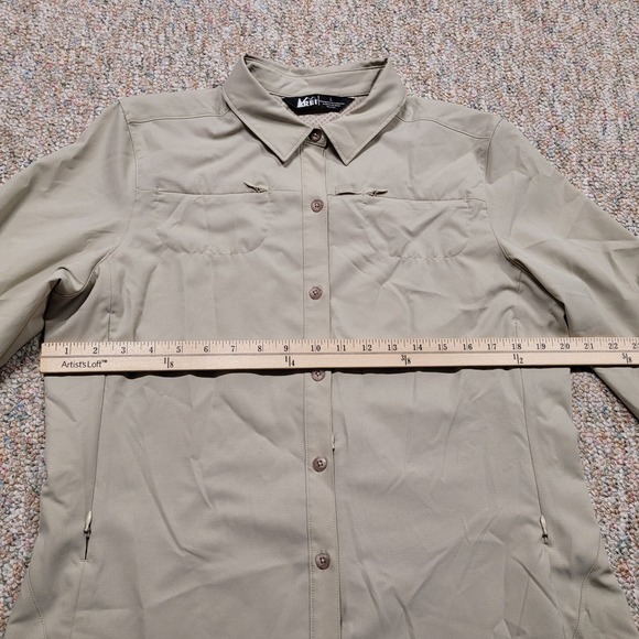 REI Shirt Womens Large Beige Button Up Long Sleeve Outdoors Hiking Vented Camp - Picture 10 of 15